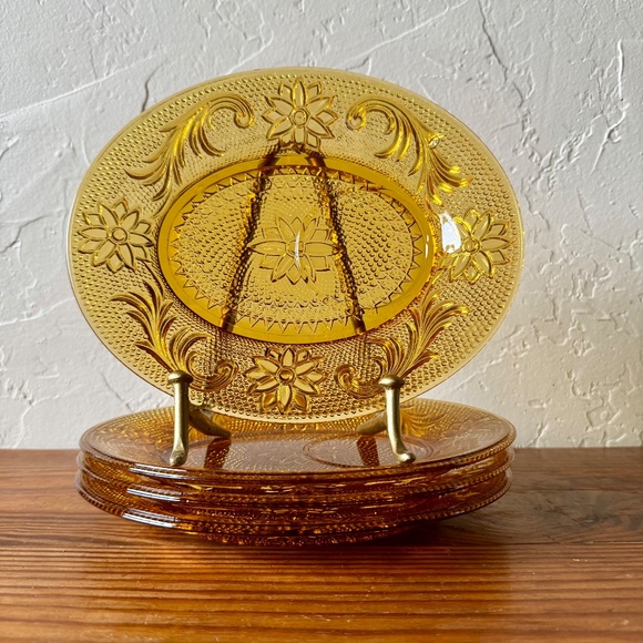 Vintage Tiara Sandwich Amber Snack Plates | Indiana Glass | Floral Pressed Glass - Picture 1 of 8